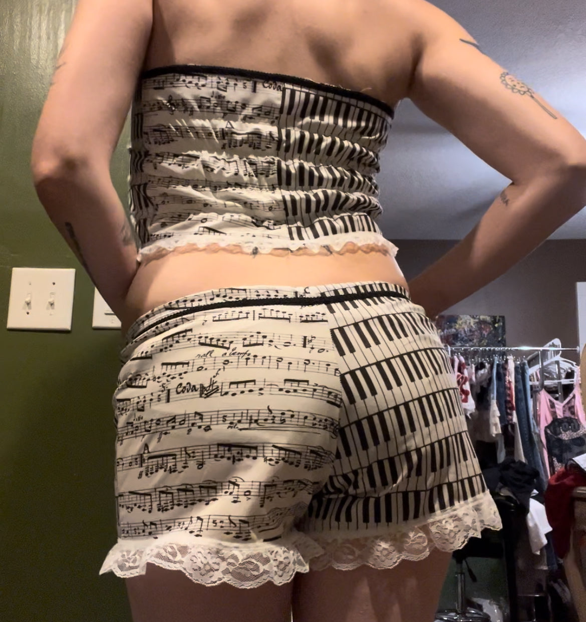 melody shorts