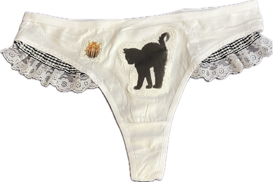Scaredy cat thong
